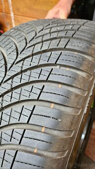 ZÁNOVNÍ Goodyear Vector 4seasons235/50 R19 + disky - 5