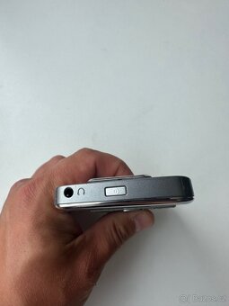 Nokia e72 - 5