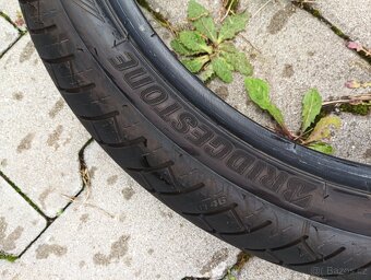 Pneu Bridgestone BT46 100/80-17 - 5