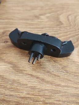 PRODÁM ORIGINÁL DÍLY MOTORU JAWA PÉRÁK 250 FJ / KOMUNISTA - 5