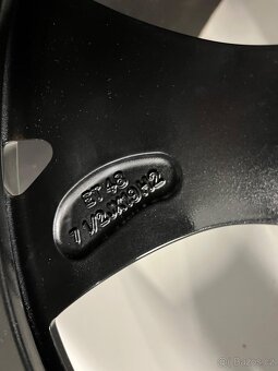 1x Octavia RS R19 Nové originální alu + nové letní pneu - 5