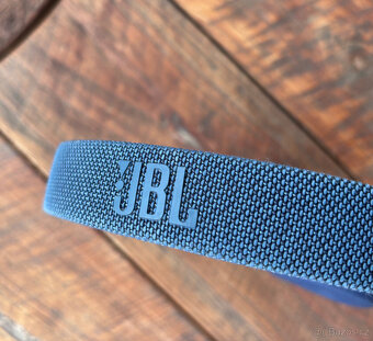 Sluchátka JBL Live 460NC modré - 5