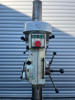 142. Sloupová vrtačka VS32A - 5