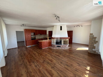 Prodej domu, Loučky  u Turnova (190 m2) – 2 jednotky (2+1 a  - 5