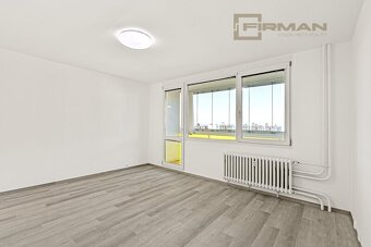 Prodej 1kk po rekonstrukci s nadstandardní lodžií a krásným - 5