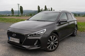 Hyundai i30, 1.6 CRDi, vysoká výbava Style, 100kw, Automat - 5