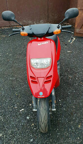 Prodám SKÚTR PIAGGIO r.v.2001 - 5