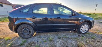 Ford Focus 1.8 benzin 2006 na náhradní díly nebo k opravě - 5