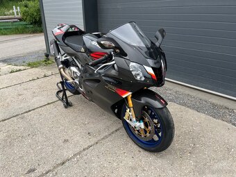Aprilia RSV 1000R Factory - 5