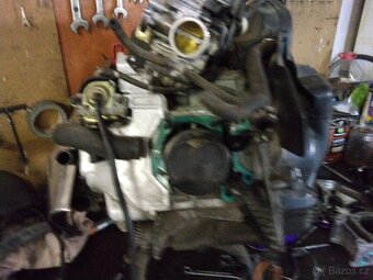 Aprilia atlantic 200 - 5