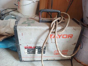 Elektro svářečka na elektrody - 5