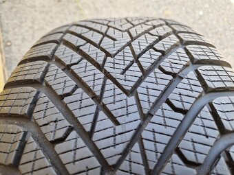 235/60 R18 pneu zimní 235 60 18 pneumatiky zimni r18 - 5