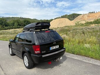 JEEP GRAND CHEROKEE 4x4 3.7 L V6 LAREDO dovoz USA - 5