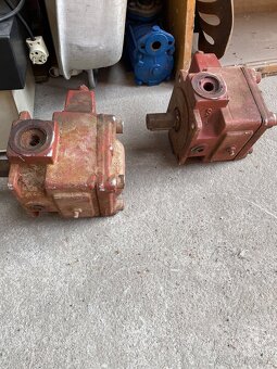 Hydraulické čerpadlo Tos typ 1PV2V3-30 nové - 5