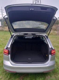 VW Passat 2.0 TDI 110 kw r.v. 2019 na splátky bez registrů - 5