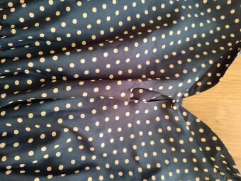 pin-up šaty Awear - 5