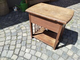 Dubový stoleček nádherný secesní - 5