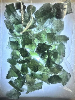 Vltavíny střepy z Besednice -52g, krásná barva a textura - 5