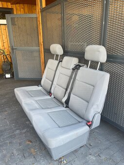 Multivan T5 zadni trojsedačka - 5