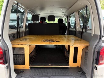 Kempingova vestavba do VW T5,T6 - 5