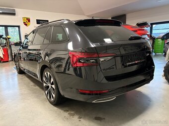 Superb 3 2TDI DSG 147kw Sportline Virtual Matrix M.rok2023 - 5