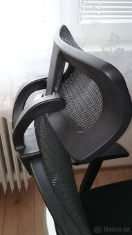 Kancelářská ergonomická židle - 5