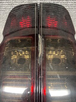 Nissan Navara D40 zadní světla - 5