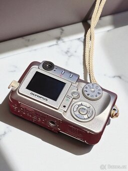 Olympus CAMEDIA C-50 Zoom - 5