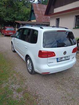 VW Touran TGI CNG r.v.2015 nové v CR, servisovano, 2.maj. - 5