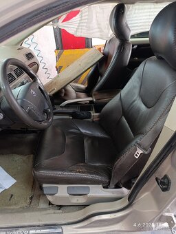 Volvo XC70 D5 120kw - 5