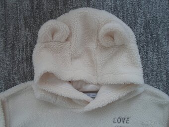 Bílá krémová chlupatá mikina medvěd - 158 - 5