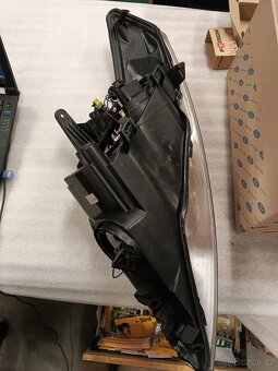 Přední světlo Mondeo - 5