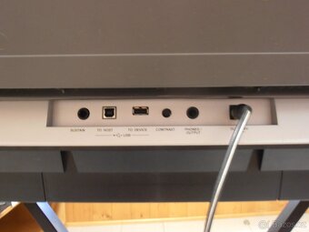 Elektrické klávesy Yamaha PSR-S550 - 5