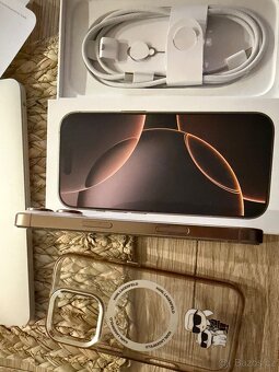 iPhone 16 Pro,Desert Titanium,256 GB,netknutý - 5