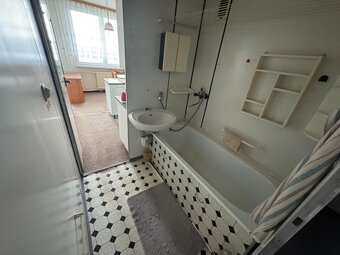 Pronájem bytu 3+1 v Mostě - 5