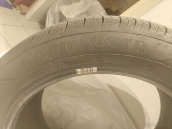 Goodyear EfficientGrip Performance 2 215/50 R17 95W XL - 5