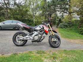 Aprilia Dorsoduro 750 - 5