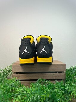 Air Jordan 4 Retro "Thunder" (46) - 5