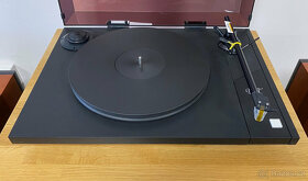 MoFi StudioDeck+ - výborný gramofon + přenoska StudioTracker - 5