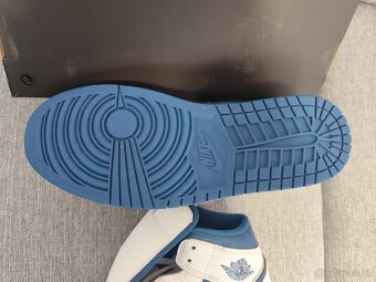 Nike Air Jordan 1 Mid SE - 5