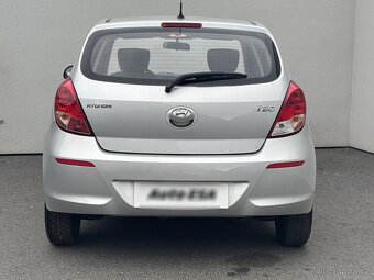 Hyundai I20 1.2 i , 63 kW benzín, 2013 - 5