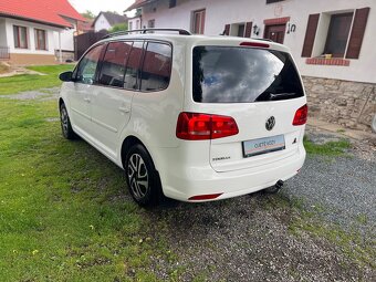 Volkswagen Touran TDi - 5