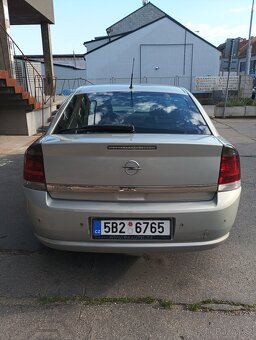 Opel Vectra 1.9 CDTi 16V GTS 110kw - 5