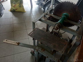 Cirkulárka s dlabačkou - 5