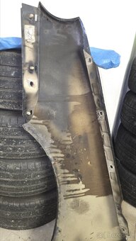 Volkswagen Golf 4 přední blatník - 5