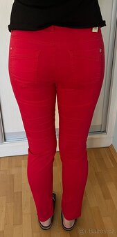 Dám. červené letní plátěné kalhoty, vel. 38, sleva 1.660 Kč - 5