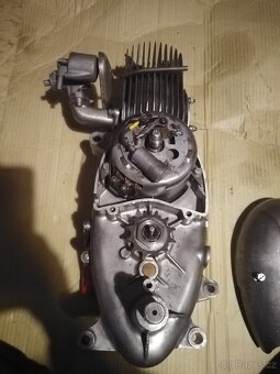 Prodám motor po go Jawa 05. - 5