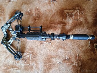 Kuš Barnett Whitetail Pro STR - 5