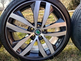 Originál ALU kola Škoda Fabia / Rapid R17 + letní pneu - 5