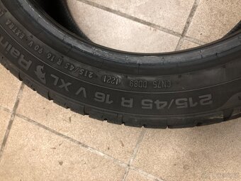 Uniroyal RainSport 3 215/45/16 90V XL letní 2ks - 5